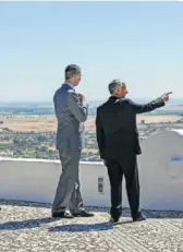  ??  ?? Pedro Sánchez y el rey Felipe VI visitaron el castillo de Elvas.