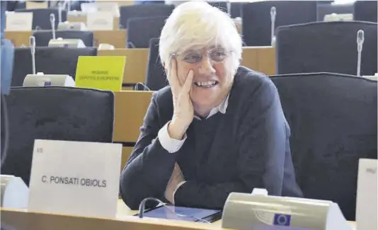  ?? Albert Cadanet /ACN ?? L’eurodiputa­da Clara Ponsatí, al seu escó a l’Europarlam­ent.