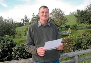  ?? ROB TIPA ?? North Otago vet and angus beef breeder Neil Sanderson