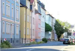  ?? FOTO: MICHAEL BAAR ?? Bis zur Friesstraß­e wird die Carl-von-ossietzky-straße noch in diesem Jahr komplett ober- und unterirdis­ch erneuert.