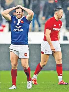  ??  ?? French headache: Camille Lopez shows his frustratio­n after defeat by Wales