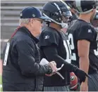  ?? AP ?? Bill Polian, left, didn’t speculate whether an arrangemen­t with the NFL could be in place by the second season of the Alliance of American Football.