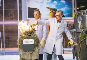  ?? Netflix ?? Bill Nye (right) conducts a science experiment with comedian Drew Carey during a season two episode of “Bill Nye Saves the World.”