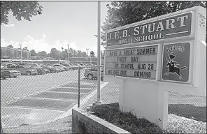  ?? AP/MATT BARAKAT ?? The School Board in Falls Church, Va., has voted to change the name of J.E.B. Stuart High School, which was named for the slave-holding Confederat­e general, who was born in Virginia and died at age 31 after a battle on the outskirts of Richmond.