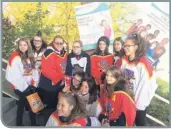  ?? Alexia Marsillo —photo ?? Les Kodiaks de Hawkesbury, de l’École secondaire catholique régionale de Hawkesbury, ont participé à la Marche annuelle de sensibilis­ation aux maladies mentales, qui a eu lieu le vendredi 5 octobre.