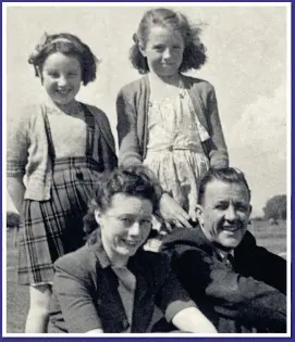  ??  ?? CHILDHOOD DAYS: A six-year-old Christine in an archive family snap