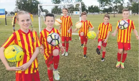  ?? Picture: WESLEY MONTS ?? GREAT EXPERIENCE: Townsville junior soccer players Mia Brooks, Ben Turner, Riley Gott, Xander Morris, William Saverin and Jake Cattan in a previous Filipe Mele Carnival.