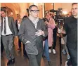  ?? FOTO: REUTERS ?? Jean-Claude Arnault vor dem Gerichtssa­al in Stockholm.