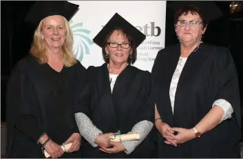  ??  ?? Michelle Cullen, Helen Berney and Bernadette White (Clongeen Rosebuds).