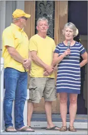  ?? AIMEE ALDEN ?? Having sponsored the headline act for four years for the Hantsport Music Festival, Tom and Dena Miller, owners of the Home Hardware in Hantsport, thanked organizers and the HMCC for all that they do for the community.