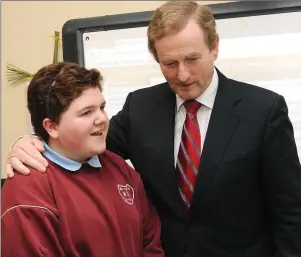  ??  ?? Eimear Furlong singing for Taoiseach Enda Kenny at the school’s 50th Year celebratio­ns