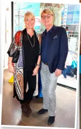  ??  ?? Sophia Bernadotte och designern Göran Alfredsson som driver märket och butiken Thalia.