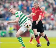  ??  ?? HOOPY MAN Duff realised a dream by playing for Celtic in the Liam Miller benefit game against Man United