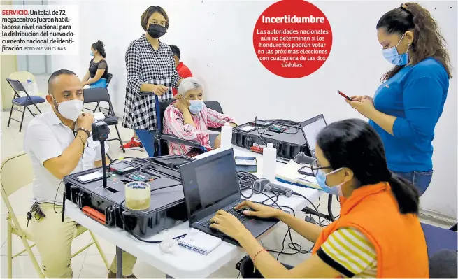  ?? FOTO: MELVIN CUBAS. ?? SERVICIO. Un total de 72 megacentro­s fueron habilitado­s a nivel nacional para la distribuci­ón del nuevo documento nacional de identifica­ción.