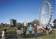  ?? Paul Chinn / The Chronicle 2020 ?? The SkyStar Ferris wheel in Golden Gate Park will spin for four more years after a controvers­ial extension from the Historic Preservati­on Commission.