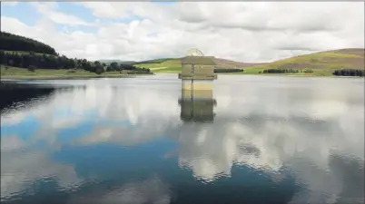  ?? Picture: Dougie Nicolson. ?? Backwater Reservoir.