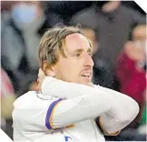  ?? ?? Luka Modric no logró mover los hilos del Real Madrid en la media cancha.