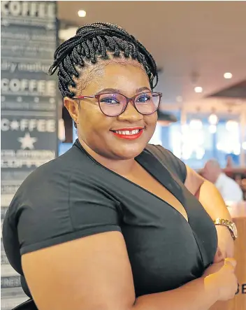  ?? Picture: SIBONGILE NGALWA ?? UP AND FLYING: Unathi Bubu owns three restaurant­s at the East London Airport.