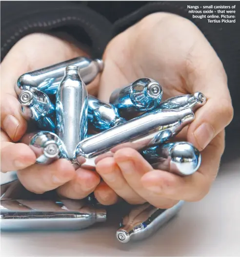  ?? Tertius Pickard ?? Nangs – small canisters of nitrous oxide – that were bought online. Picture: