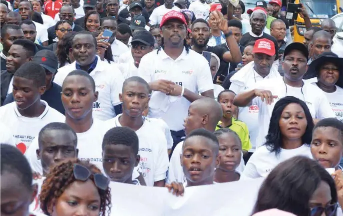  ??  ?? Kanu and other participan­ts during the walk