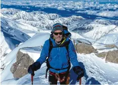  ?? Foto: Günter Haas ?? Über den Wolken der Alaskakett­e ist die Freiheit für Günter Haas grenzenlos.