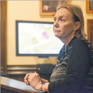  ?? MITCH MACDONALD/THE GUARDIAN ?? Charlottet­own resident Denise Pearce speaks during a public meeting at city hall on Wednesday night. Pearce has applied for council to rezone her Belvedere Avenue residence from low density residentia­l to business office commercial.