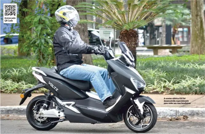  ?? Foto: Marco Ankosqui ?? A scooter elétrica EV1 foi desenvolvi­da especialme­nte para rodar nas ruas brasileira­s