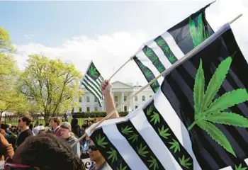  ?? JOSE LUIS MAGANA/AP 2016 ?? Demonstrat­ors call for the legalizati­on of marijuana outside the White House in Washington, D.C.