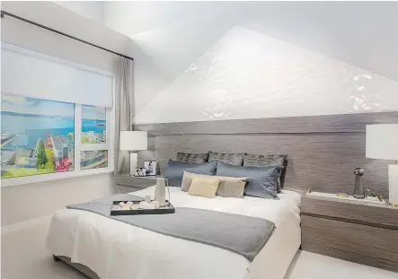  ??  ?? Luxury highrise homes at Promenade at the Quay have either two or three bedrooms, with some units measuring more than 1,200 square feet and pricing in at more than $2 million.