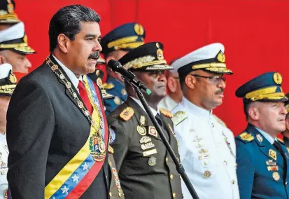  ?? FOTO AFP ?? El chavismo se ha sostenido en buena medida por el respaldo de las Fuerzas Militares y de Policía, pero la confianza se ha minando desde que asumió Nicolás Maduro como presidente.