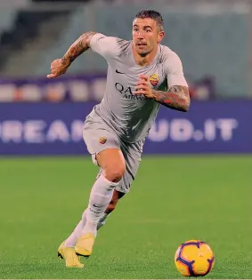  ?? LAPRESSE ?? Aleksandar Kolarov, 33 anni, ha giocato anche con Lazio e Manchester City