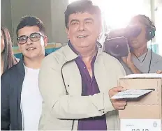  ??  ?? Fernando Espinoza. El histórico dirigente de La Matanza retorna al municipio que ya condujo entre 2005 y 2015.