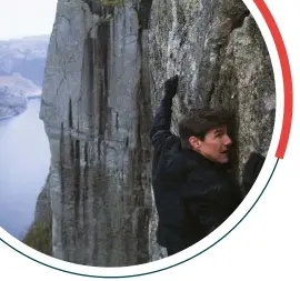  ??  ?? Above: ethan Hunt ends up on a cliff face while taking on his adversary, Walker. the surroundin­g shots also involved significan­t environmen­tal work by Dneg