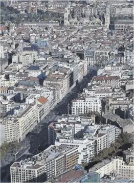  ?? Jaime Galindo. ?? Vista aérea de viviendas en el centro de Zaragoza.