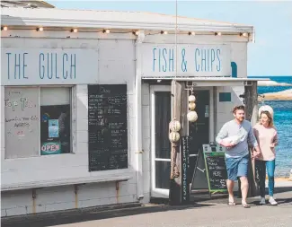  ?? Picture: Stu Gibson ?? The Gulch fish and chips shop is moving and has new owners.