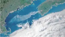  ?? ZOOM.EARTH ?? Satellite imagery captured wildfire smoke from southweste­rn N.S. drifting over the Gulf of Maine toward Boston.