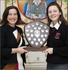  ??  ?? Principal Emma Raughter presents Sports Student of the Year to Eimear Martin.