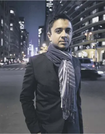  ??  ?? Pianist and band leader Vijay Iyer led his sextet in a powerful, uncompromi­sing set