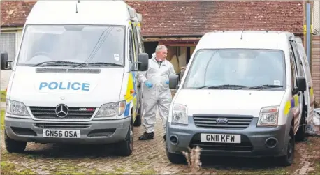  ??  ?? Police at Heartsay Bungalow, Biddenden, where the body of Roy Blackman, right, was found in March