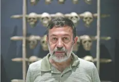 ??  ?? El arqueólogo Luis Córdoba, adscrito a la Dirección de Salvamento Arqueológi­co del INAH, es el encargado del guión museográfi­co del recinto.