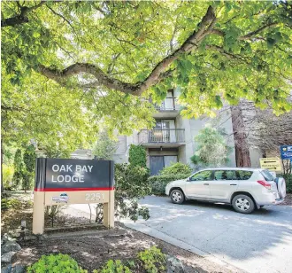  ??  ?? Housing homeless people temporaril­y is one of the options being considered once 238-bed Oak Bay Lodge becomes vacant.