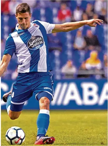  ?? GETTY ?? Neues Land, neue Liga und neuer Dress: Fabian Schär (25) beginnt bei La Coruña ein neues Kapitel.