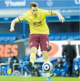  ?? Photo / AP ?? Chris Wood scores Burnley’s opener.