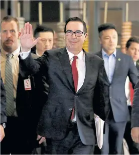  ?? REUTERS ?? Arribo. El secretario del Tesoro, Steven Mnuchin, en Beijing.