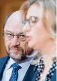  ?? Foto: dpa ?? SPD Kandidaten Martin Schulz, Anke Rehlinger: „große Zuversicht“.