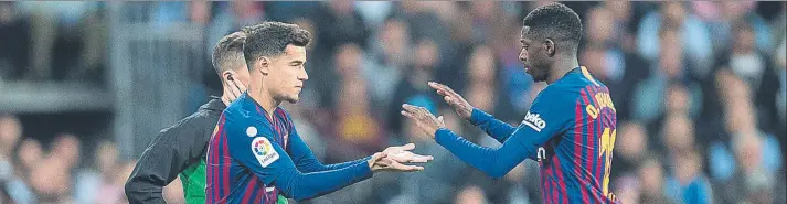  ?? FOTO: PERE PUNTÍ ?? Coutinho y Dembélé se disputan la tercera plaza del ataque azulgrana dado que las otras dos son fijas para Luis Suárez y Leo Messi