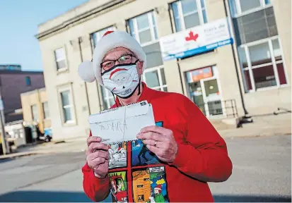  ?? BOB TYMCZYSZYN TORSTAR ?? Bob Prentice, who retired from Canada Post in 2013, is making sure that letters to Santa get answered for children.