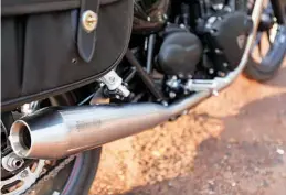  ??  ?? Producing soulstirri­ng harmony was the Vance & Hines exhaust - Triumph’s exhaust partner for new Bonnie range
