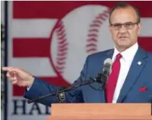  ??  ?? Joe Torre ahora será asistente directo del Comisionad­o de Grandes Ligas.