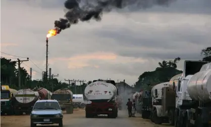  ??  ?? ‘Capitalism’s inseparabi­lity from anti-black racism lives on through neocolonia­lism, which compounds black suffering across Africa through extractive, ecological­ly damaging multinatio­nal corporatio­ns.’ Port Harcourt, Nigeria. Photograph: Friedrich Stark/Alamy Stock Photo